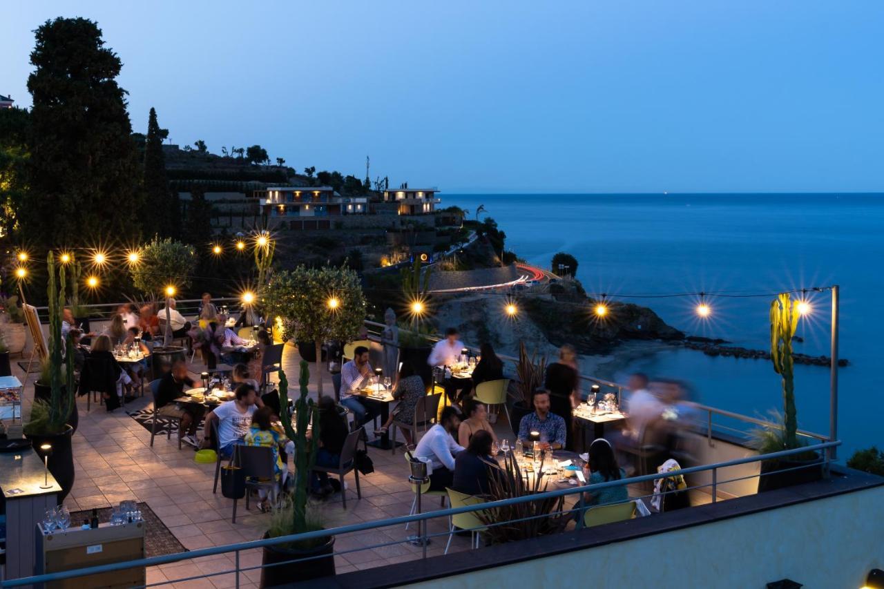Baba Residences Alassio Exterior photo