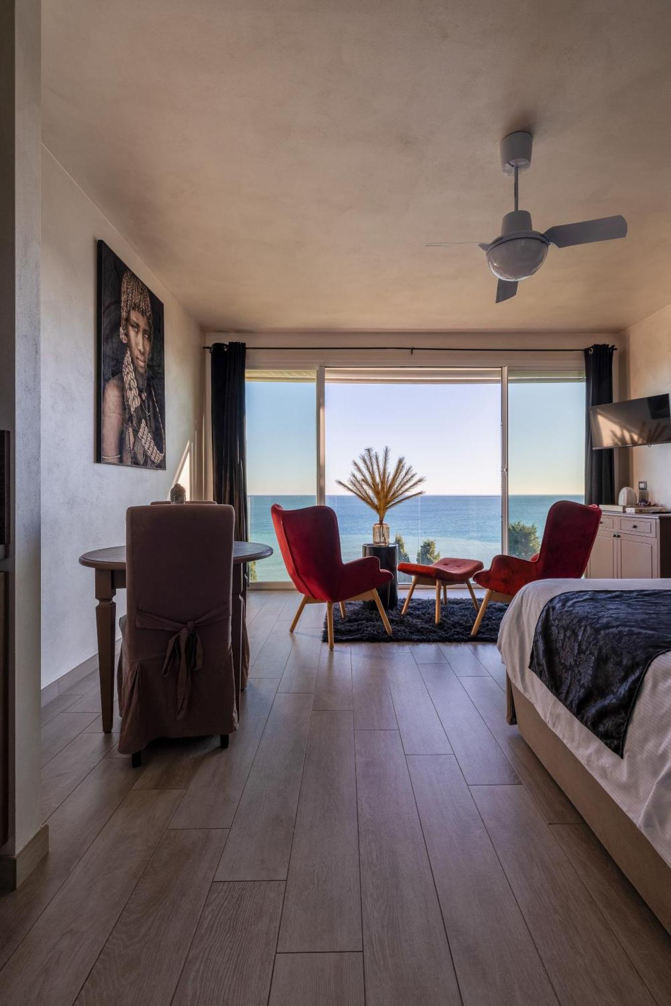 Baba Residences Alassio Exterior photo