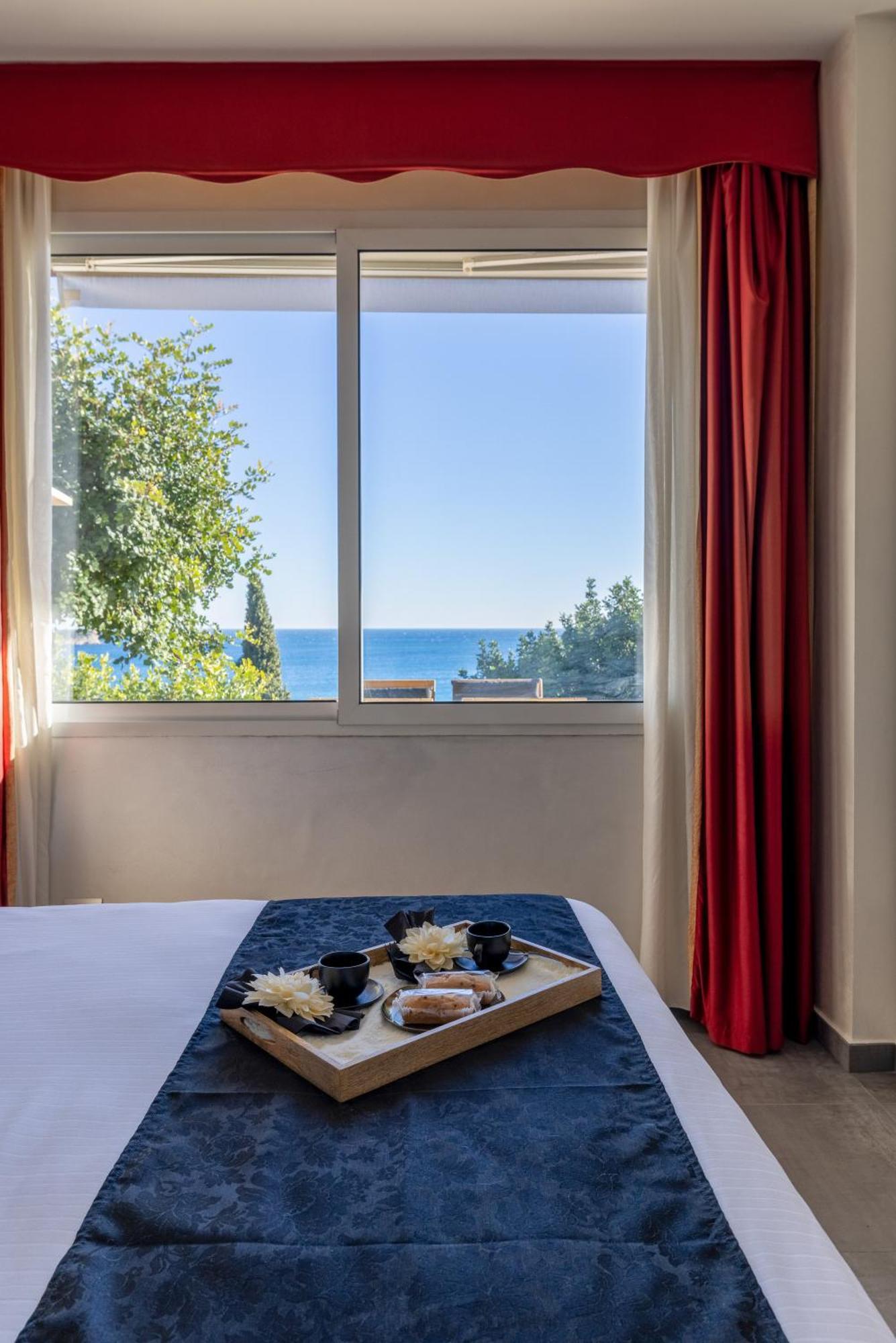 Baba Residences Alassio Exterior photo